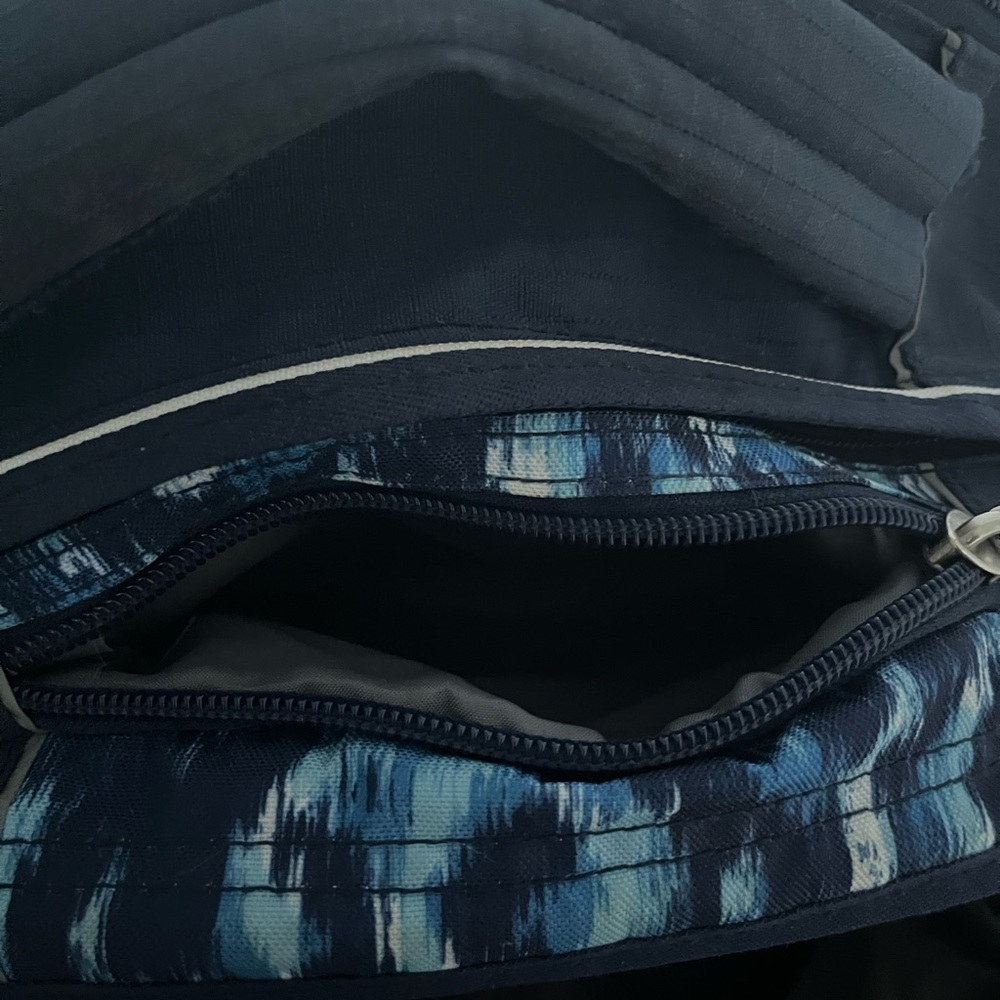 High Sierra Bookbag - Picture 5 of 7
